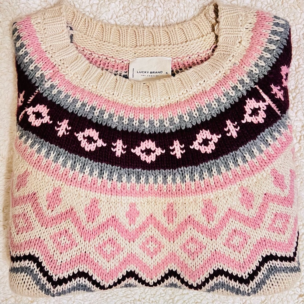 NWT Lucky Brand Sweater. Pink cream grey and burgundy